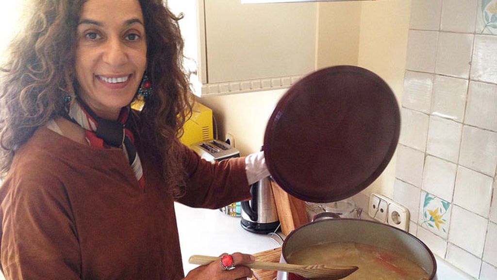 Rosario Flores es más de pucheros: cocido madrileño a tope