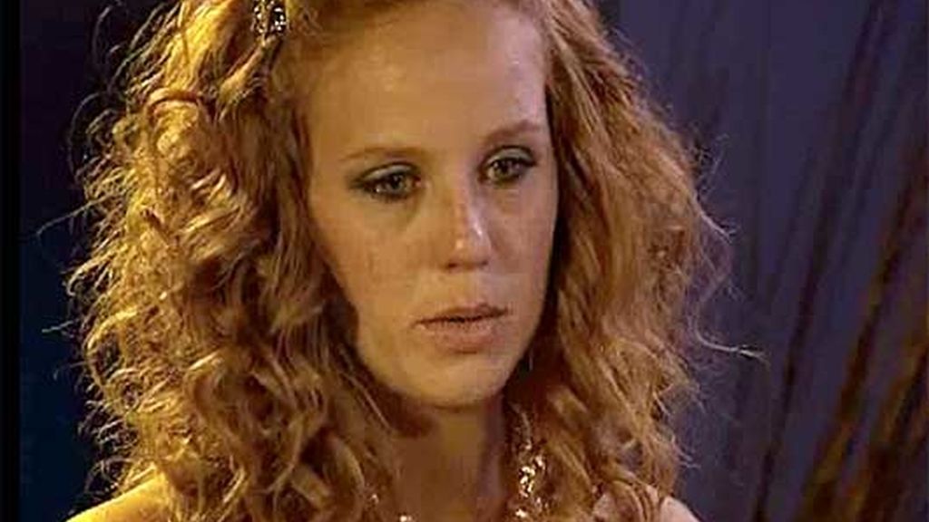 Jessi deja a Pablo tras decirle quién es