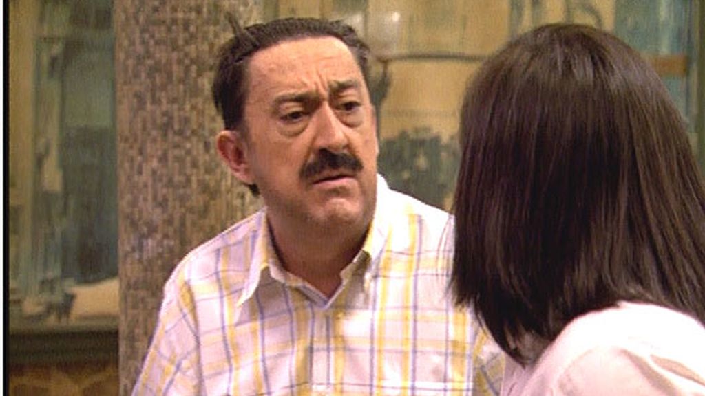 Mauricio, objeto de burla en el barrio