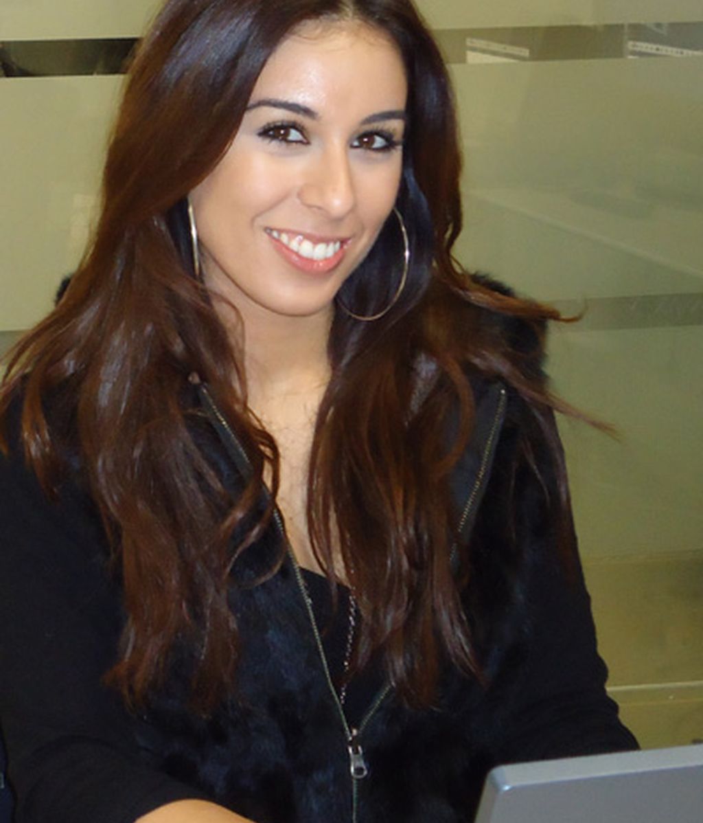 Indhira visita telecinco.es