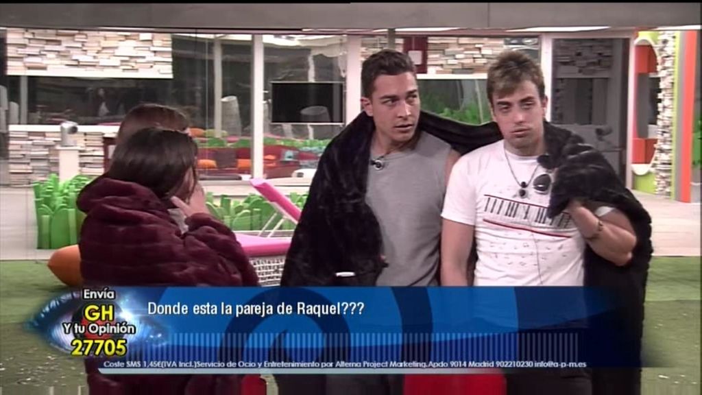 Sólo podrán separarse para ir al baño y al confesionario