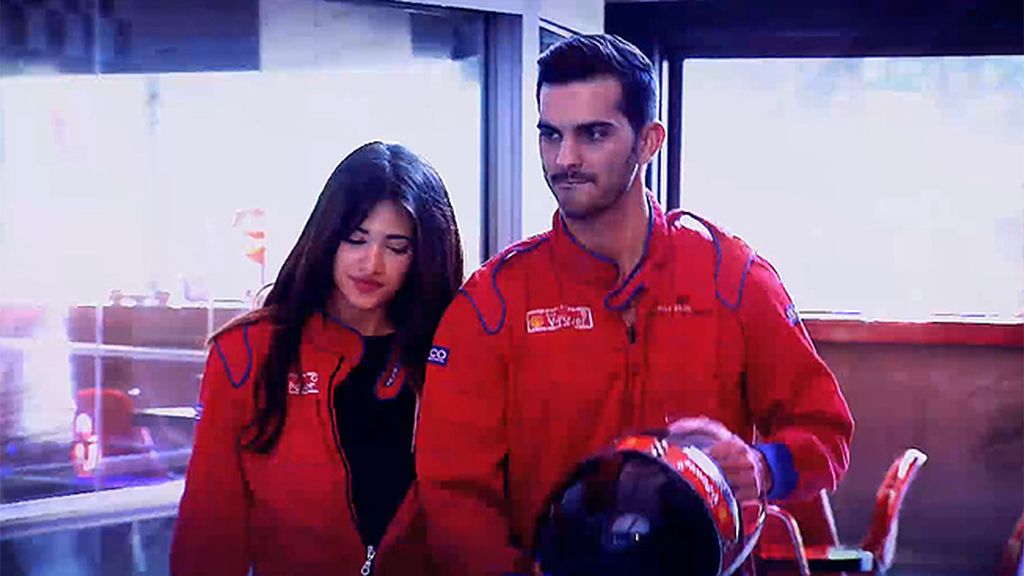 Suso: “Aunque solo nos miráramos, la cita también iría bien”