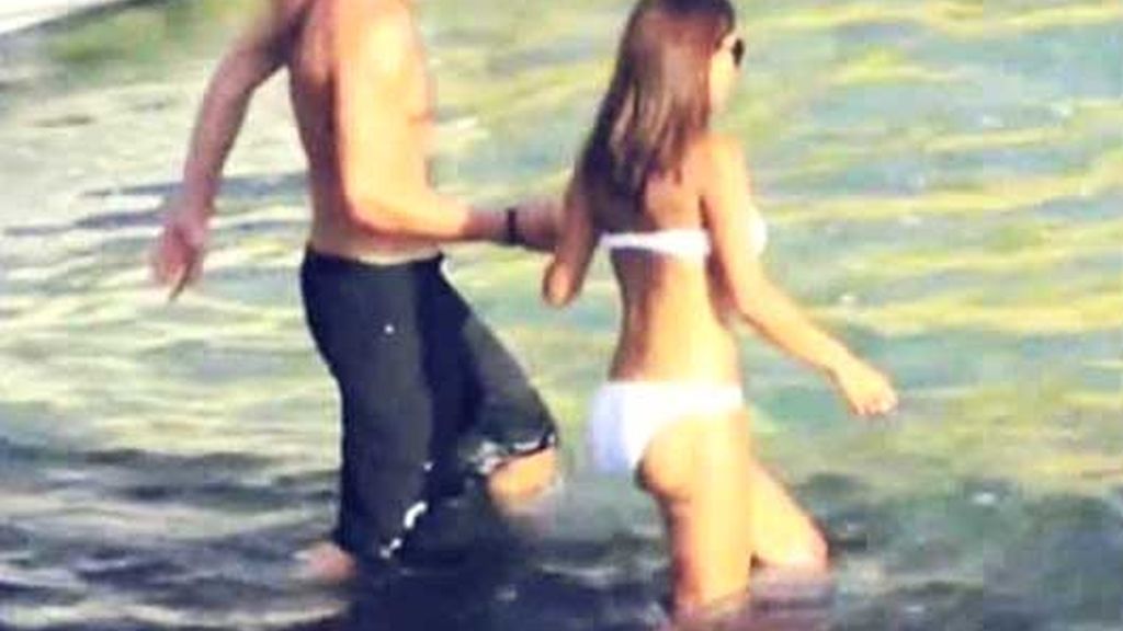 María José Suárez disfruta de su nuevo novio bajo el sol de Ibiza