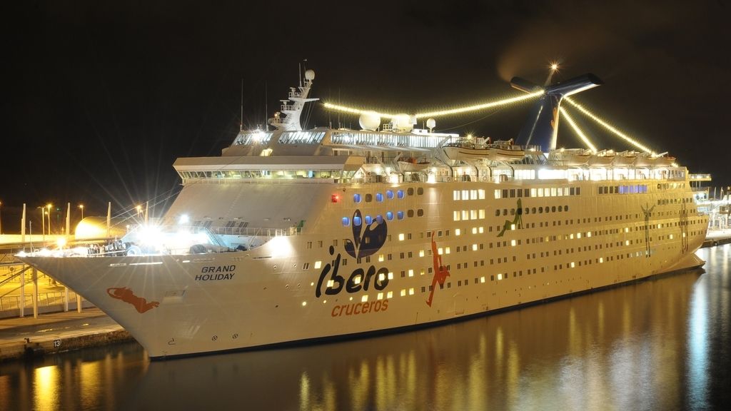 Foto crucero película tiburón