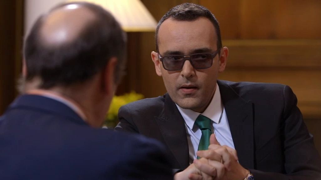 Pedro J. Ramírez, gesto a gesto sobre el chester