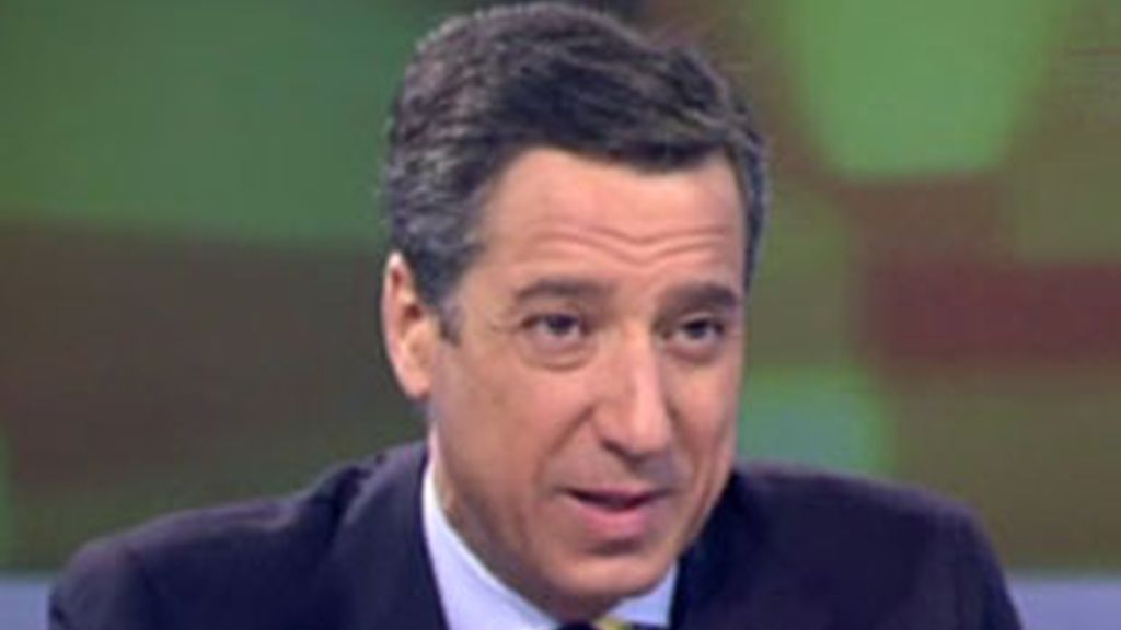 Zaplana comunica su decisión de abandonar la polítcia. Vídeo: Informativos Telecinco