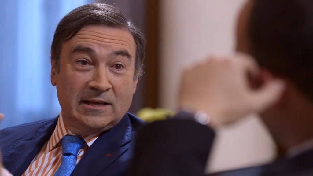 Pedro J. Ramírez, gesto a gesto sobre el chester