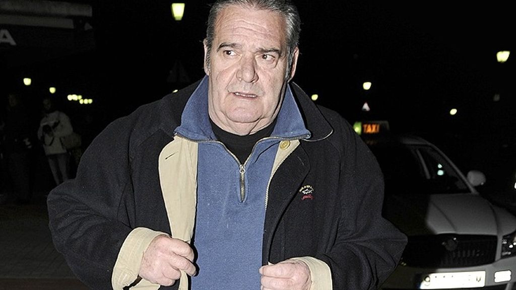 Ángel Andrés, con la familia Guillén Cuervo