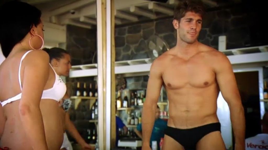 Graci se enfada porque Rubén las ha estado besando a las dos