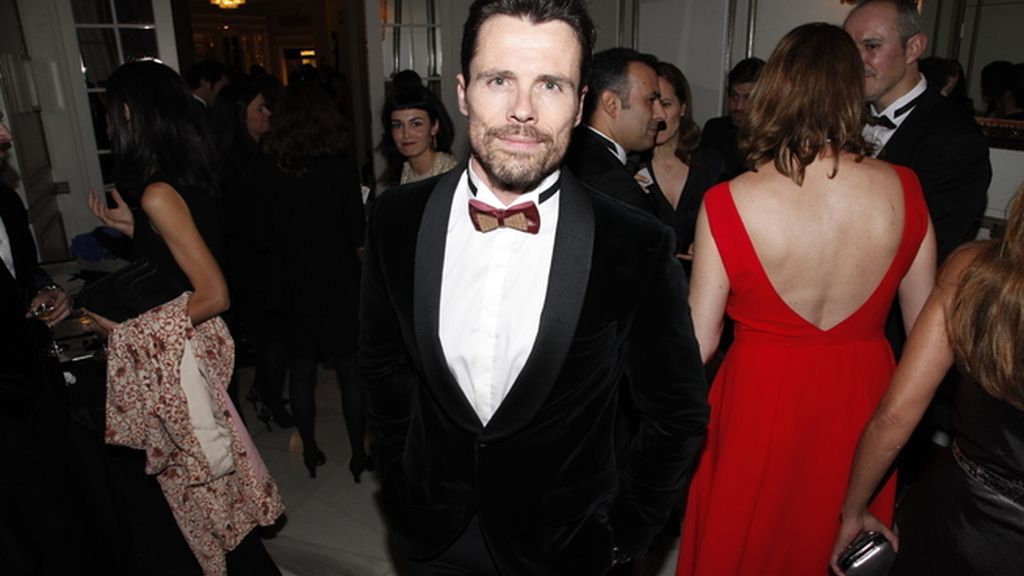 Octavi Pujades disfrutando del cóctel de los premios GQ