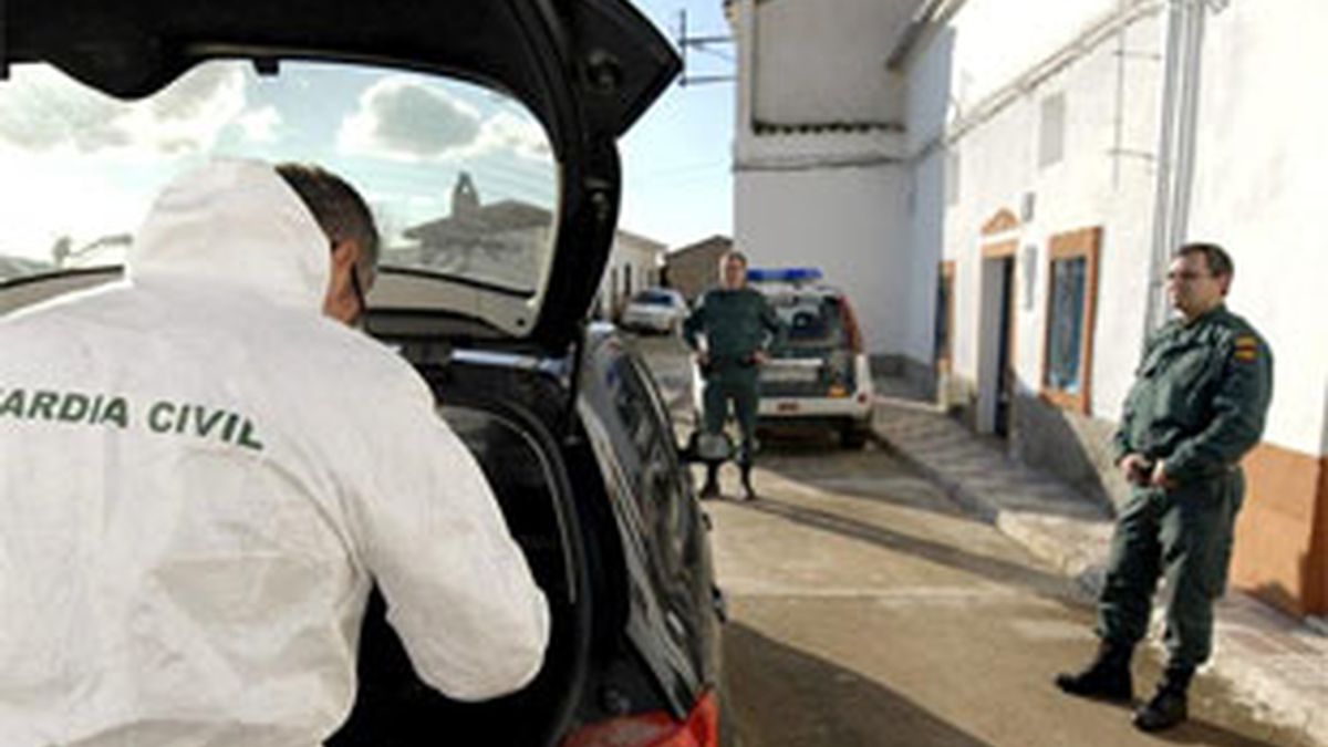 La Guardia Civil halló el cuerpo de la mujer en la vivienda familiar. Foto: EFE.