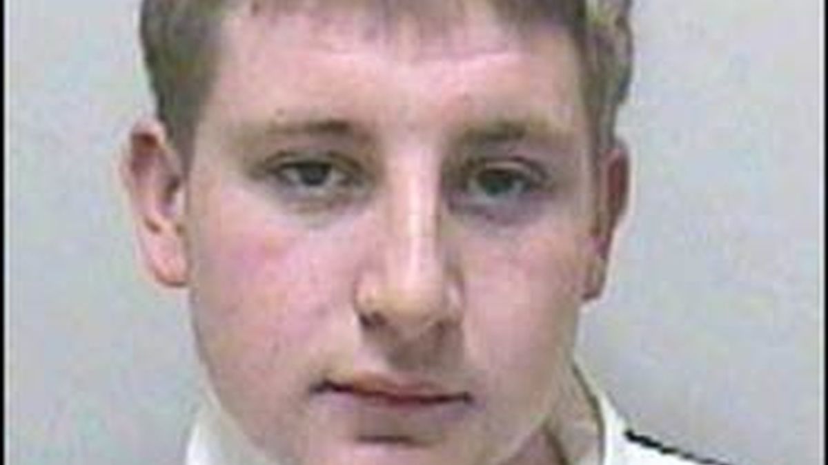 Joshua Bacon, de 17 años, fue hallado culpable del homicidio de su hija, Caitlyn Smith. FOTO: BBC