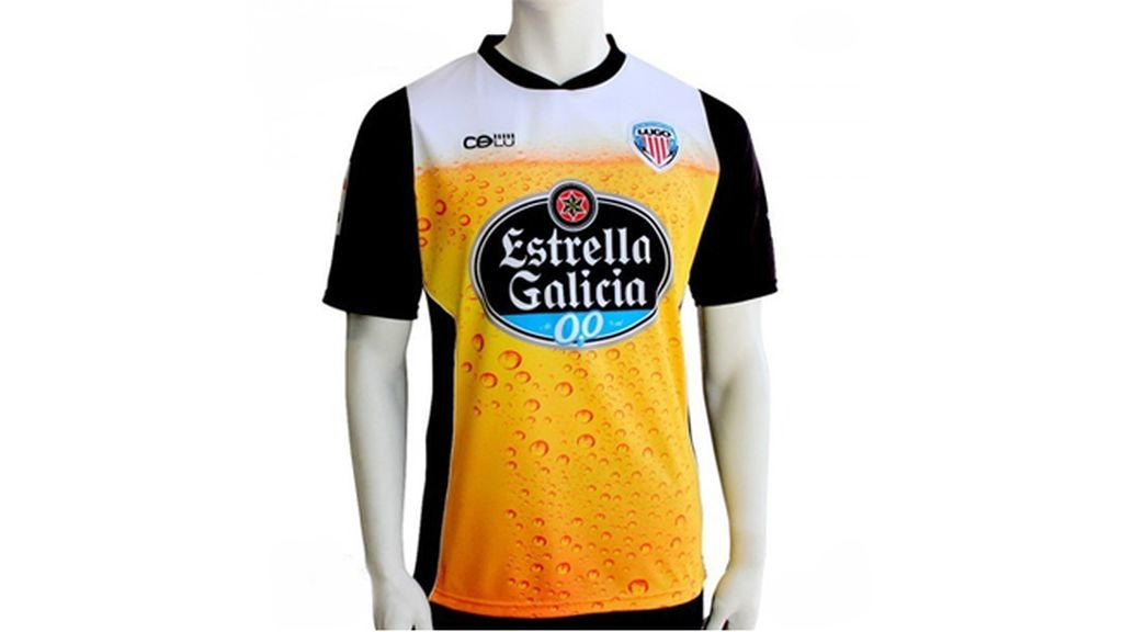 Las camisetas de fútbol más curiosas