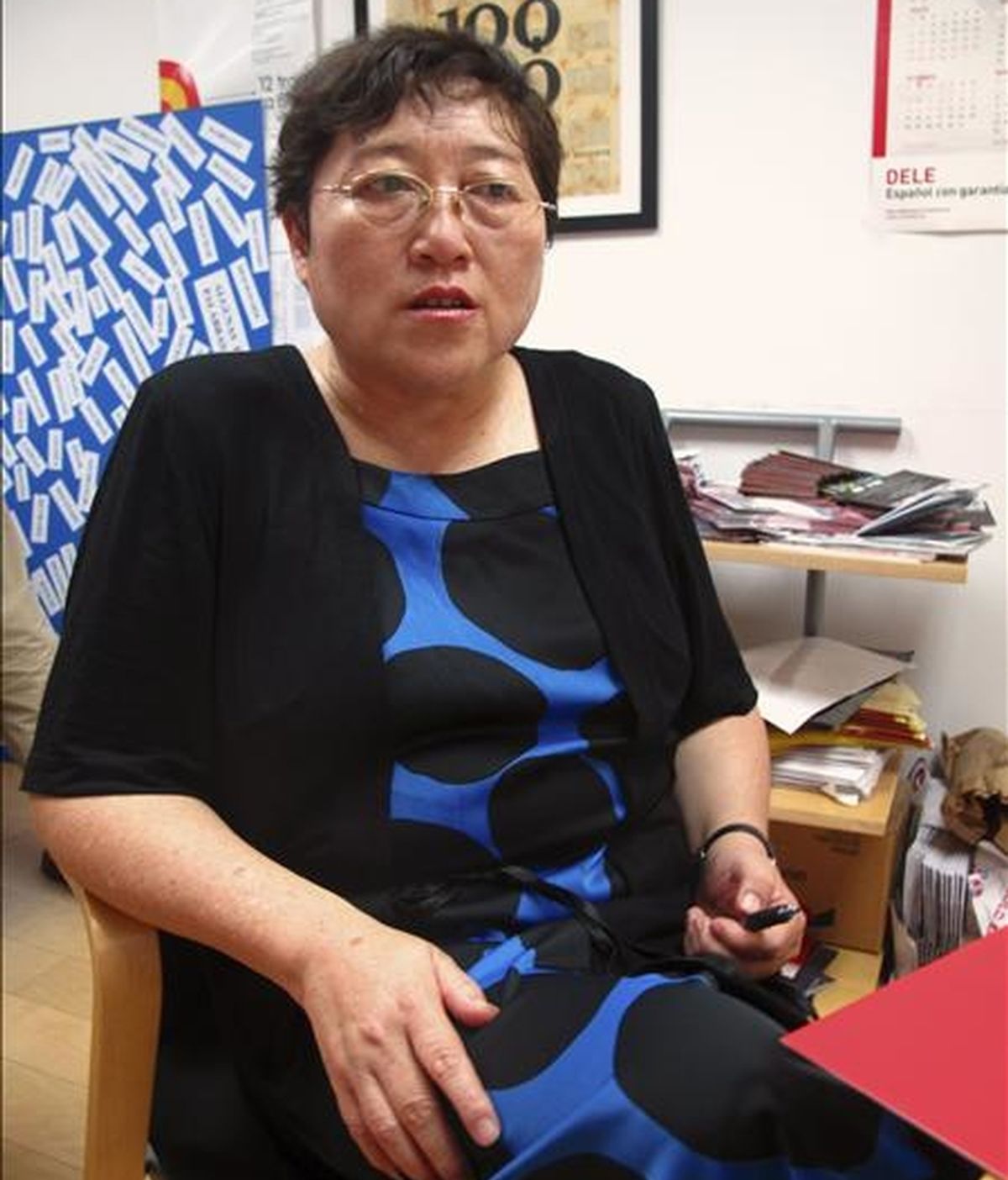 Li Yinhe es la sexóloga más famosa y controvertida de China, abanderada desde hace años de la legalización de los matrimonios gays en un país donde aún se discrimina a este colectivo, y defensora de las orgías y otras formas de sexualidad poco convencionales. EFE