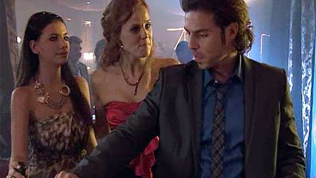 Mejía busca a Daniela