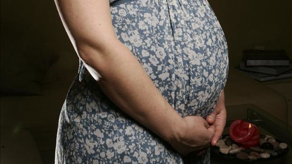El estudio señala que en las áreas rurales de Perú el 74% de las mujeres da a luz en su casa, sin la asistencia de profesional calificado, y que en las comunidades indígenas la proporción asciende al 90% del total. EFE/Archivo