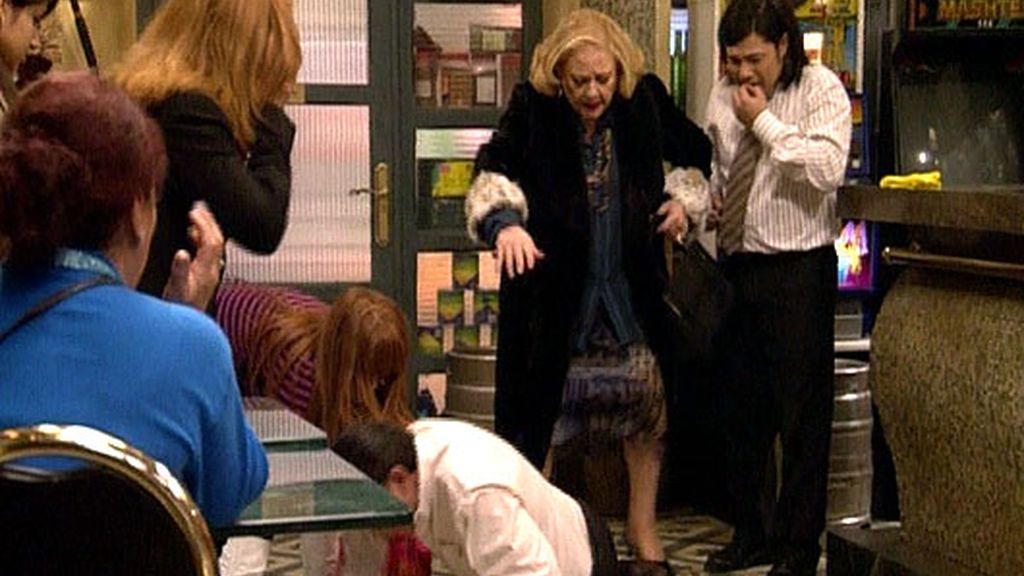 Mauricio, objeto de burla en el barrio