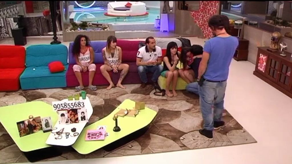 Sus compañeros le aseguran que ella debería haber sido la finalista