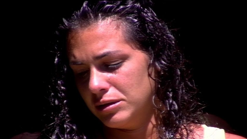 La tensión por su distanciamiento con Aless hace que la concursante se hunda