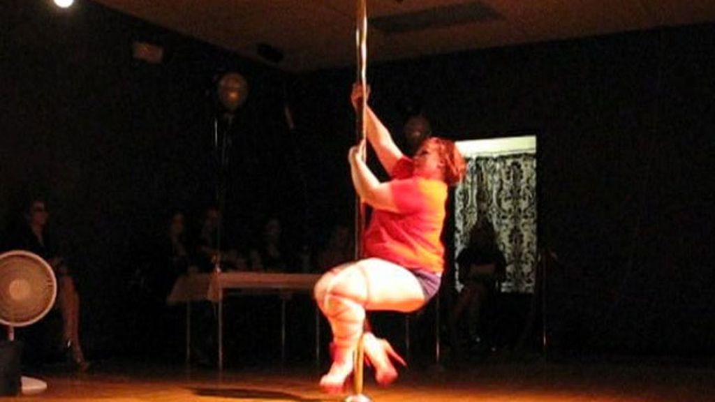 Estrella de la barra americana con 114 kilos