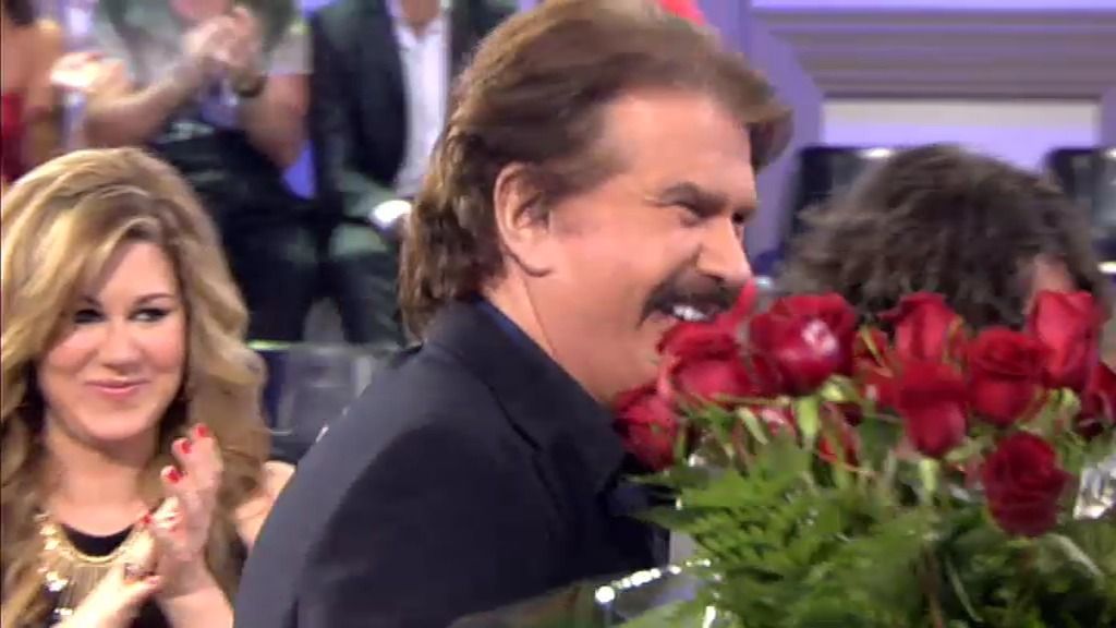 Bigote Arrocet sorprende a María Teresa Campos
