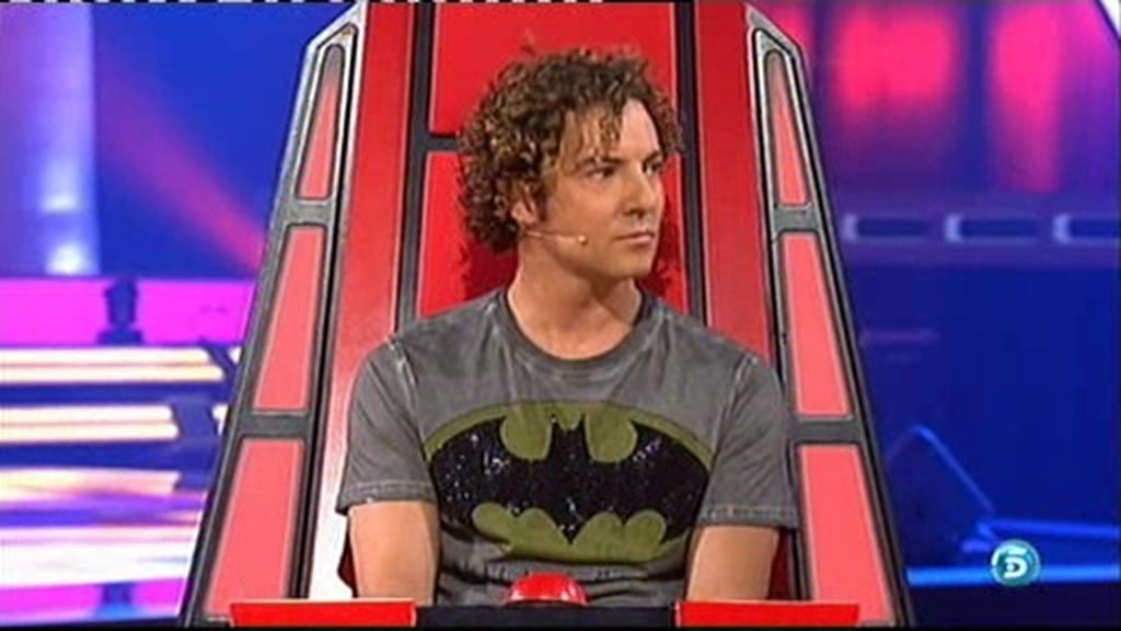 La comentadísima camiseta de Bisbal con el emblema de 'Batman'