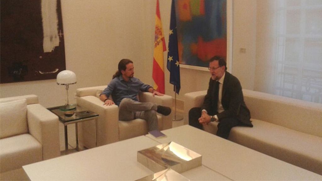 El secretario general de Podemos, Pablo Iglesias, se reúne con Mariano Rajoy