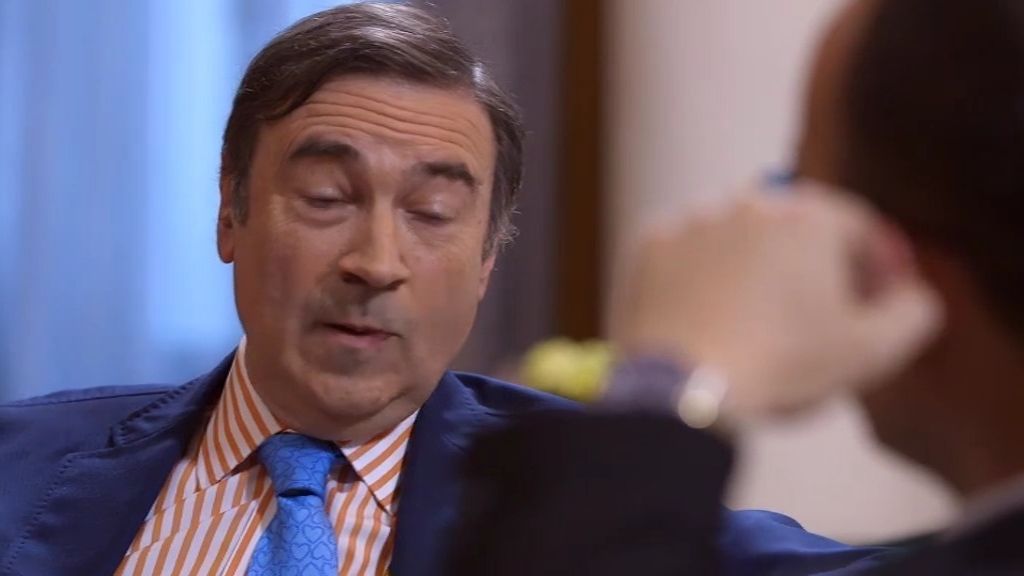 Pedro J. Ramírez, gesto a gesto sobre el chester