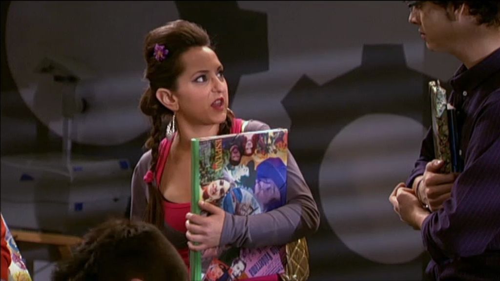 Tienen que convencer a su profesor de que son heterosexuales