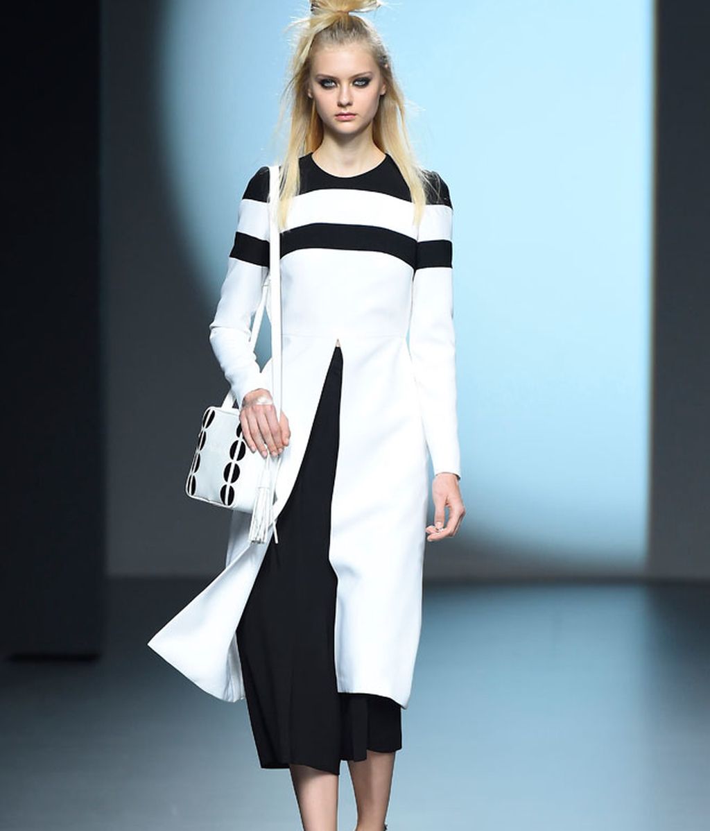 Líneas depuradas y costura artesanal