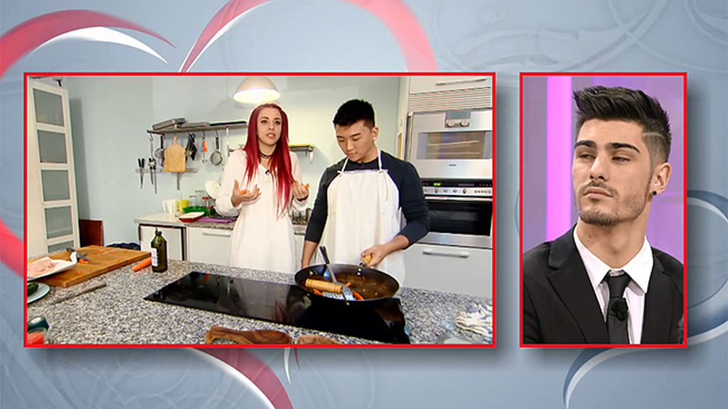 Simbo conquista a Rym con sus tallarines tres delicias