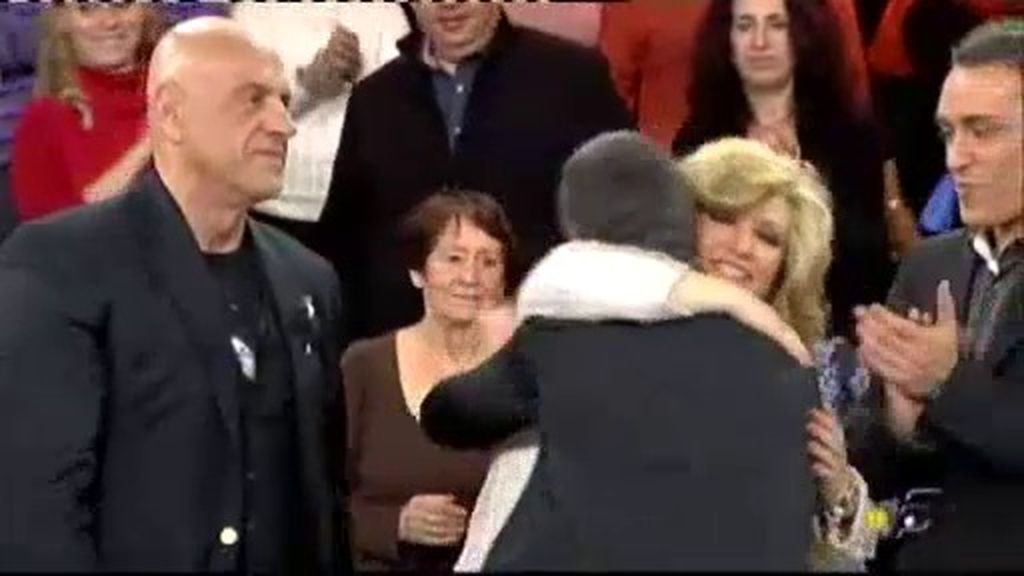 Víctor Sandoval vuelve a 'Sálvame Deluxe'