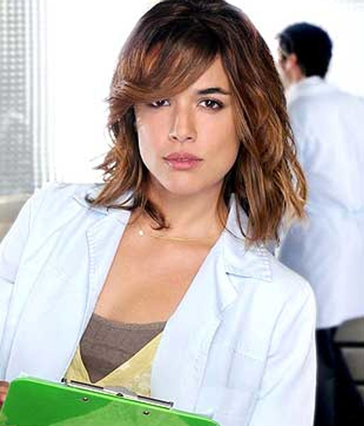 Adriana Ugarte es Natalia en 'Hospital Central'