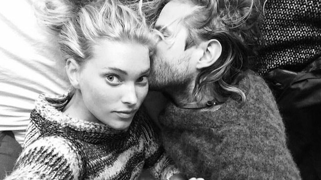 Un novio con mucha vista para Elsa Host