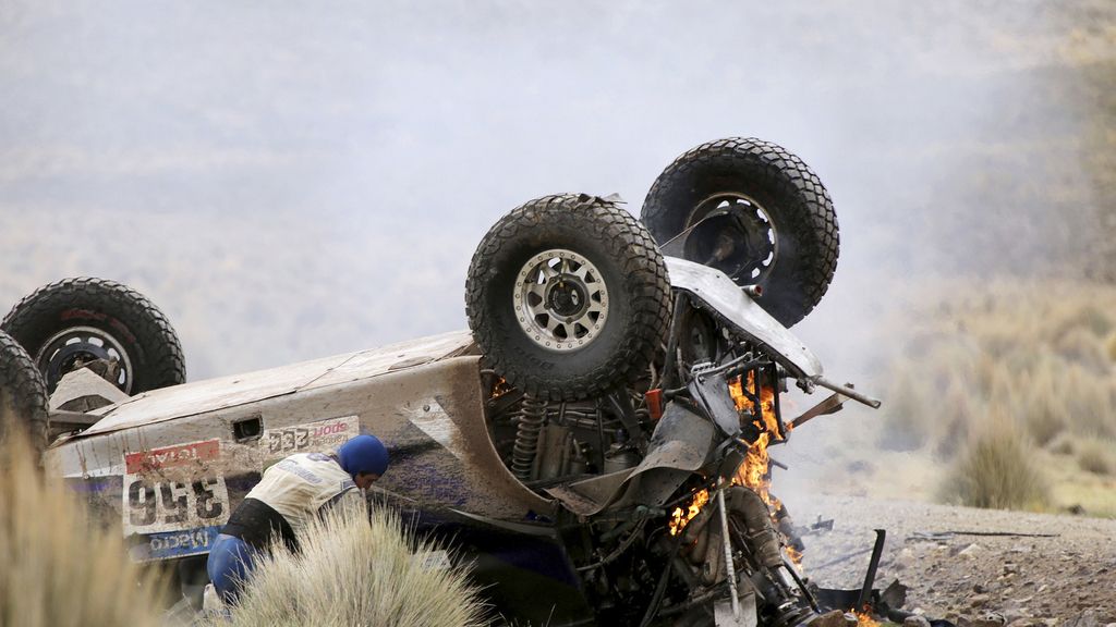 Los asombrosos accidentes de Juan Manuel Silva y Matthew Campbell en el Dakar