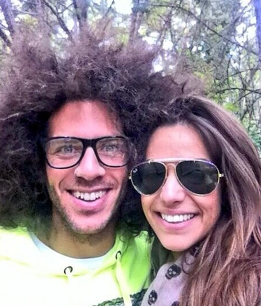 Las primeras fotos del amor muñeco fuera de GH