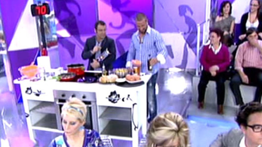 'Sálvame' quiere desnudar a Rafa Mora