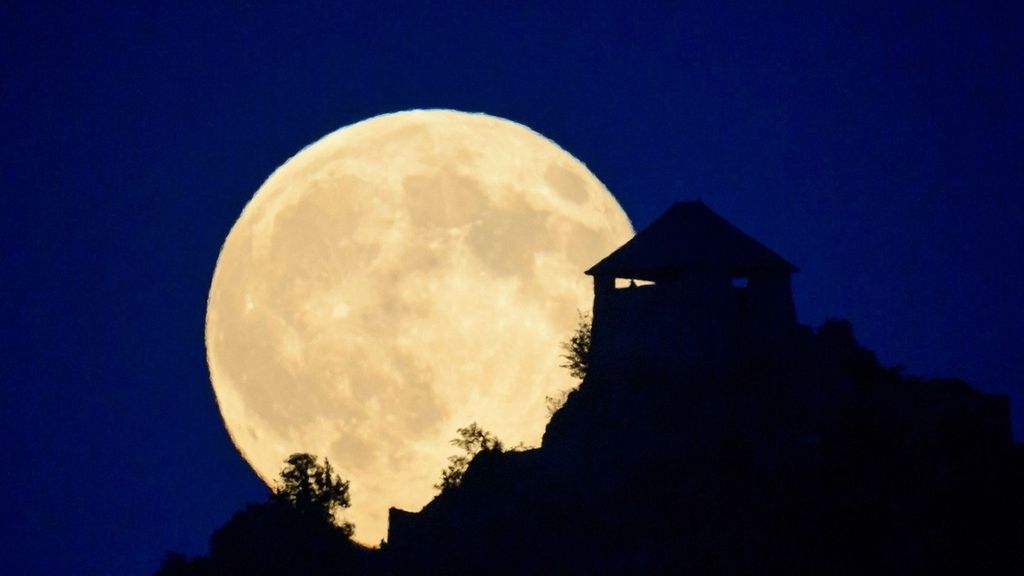 Super luna