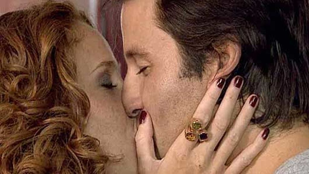 Jessi deja a Pablo tras decirle quién es