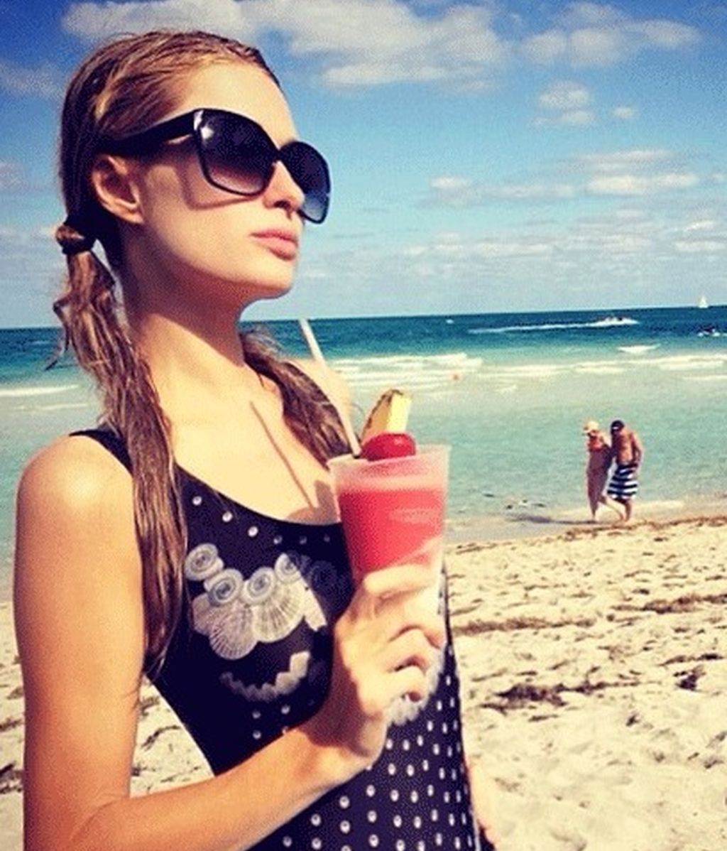 Paris Hilton en bikini