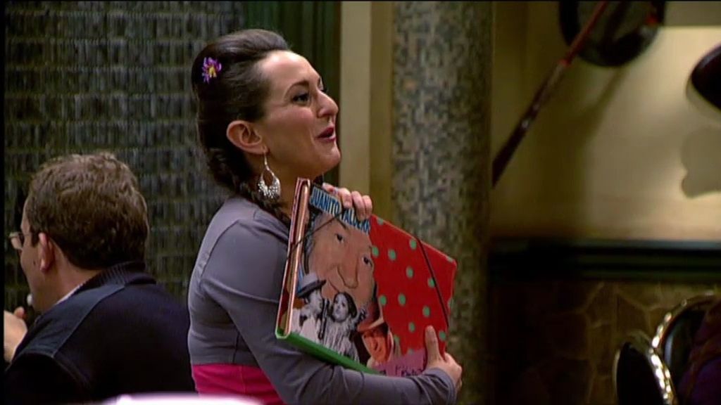 Tienen que convencer a su profesor de que son heterosexuales