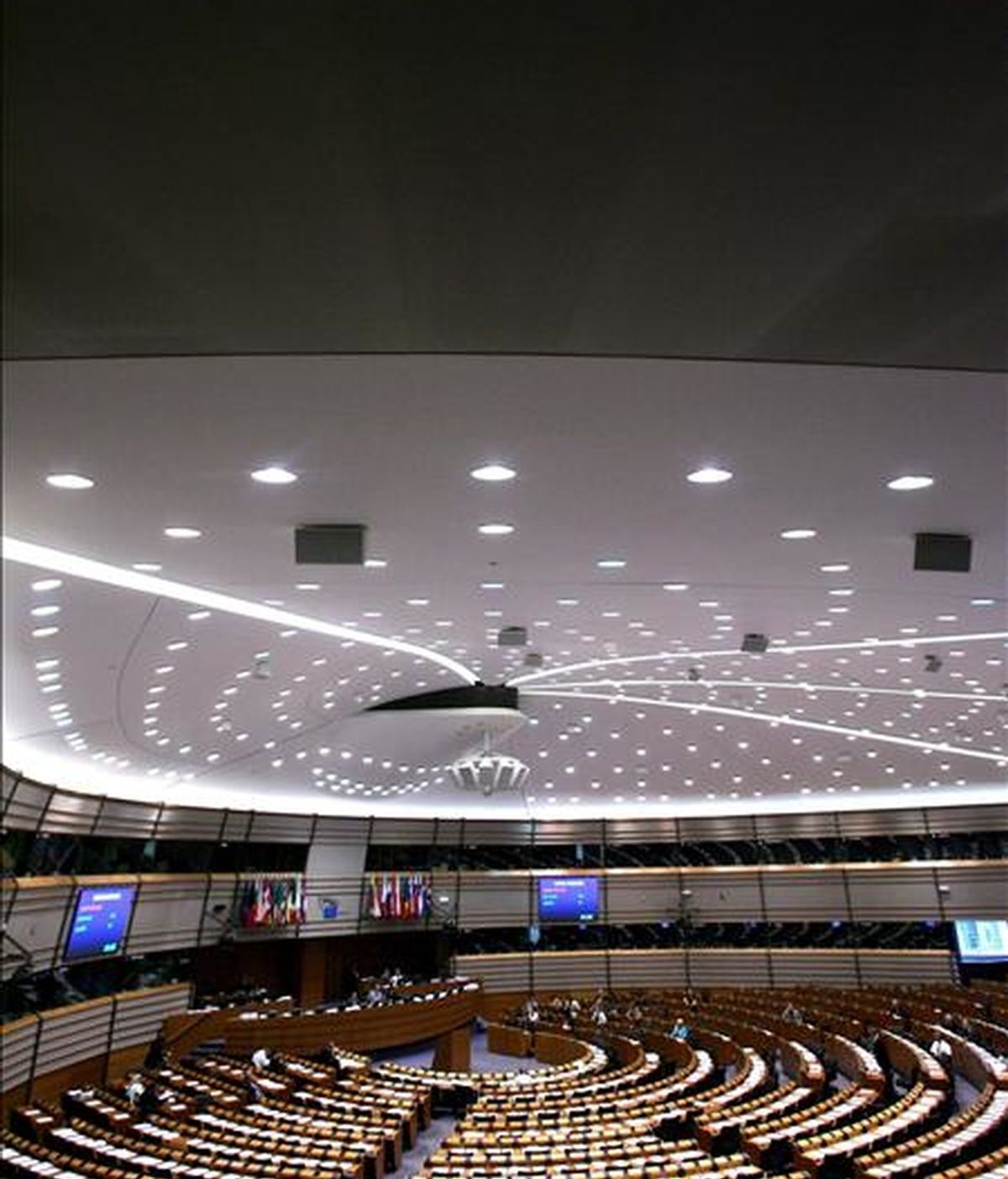 Vista general del hemiciclo del Parlamento Europeo en una sesión plenaria en Bruselas. EFE/Archivo