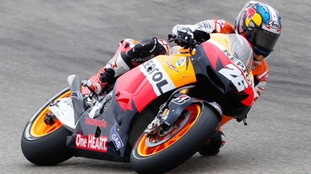 Pedrosa rueda en los primeros libres de Sepang