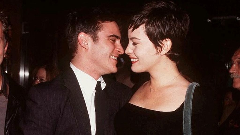 Liv Tyler y Joaquin Phoenix