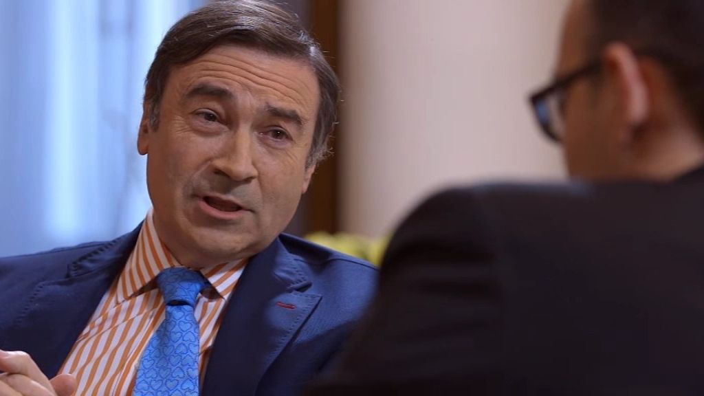 Pedro J. Ramírez, gesto a gesto sobre el chester