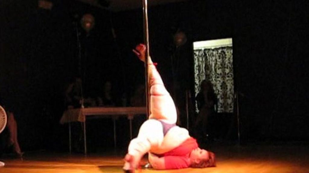 Estrella de la barra americana con 114 kilos