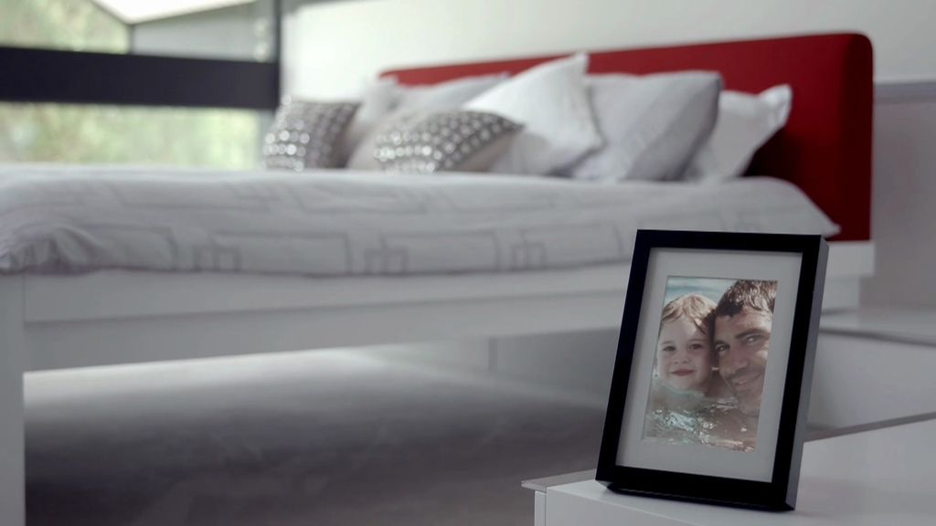 Bertín Osborne visita la  actual residencia del actor