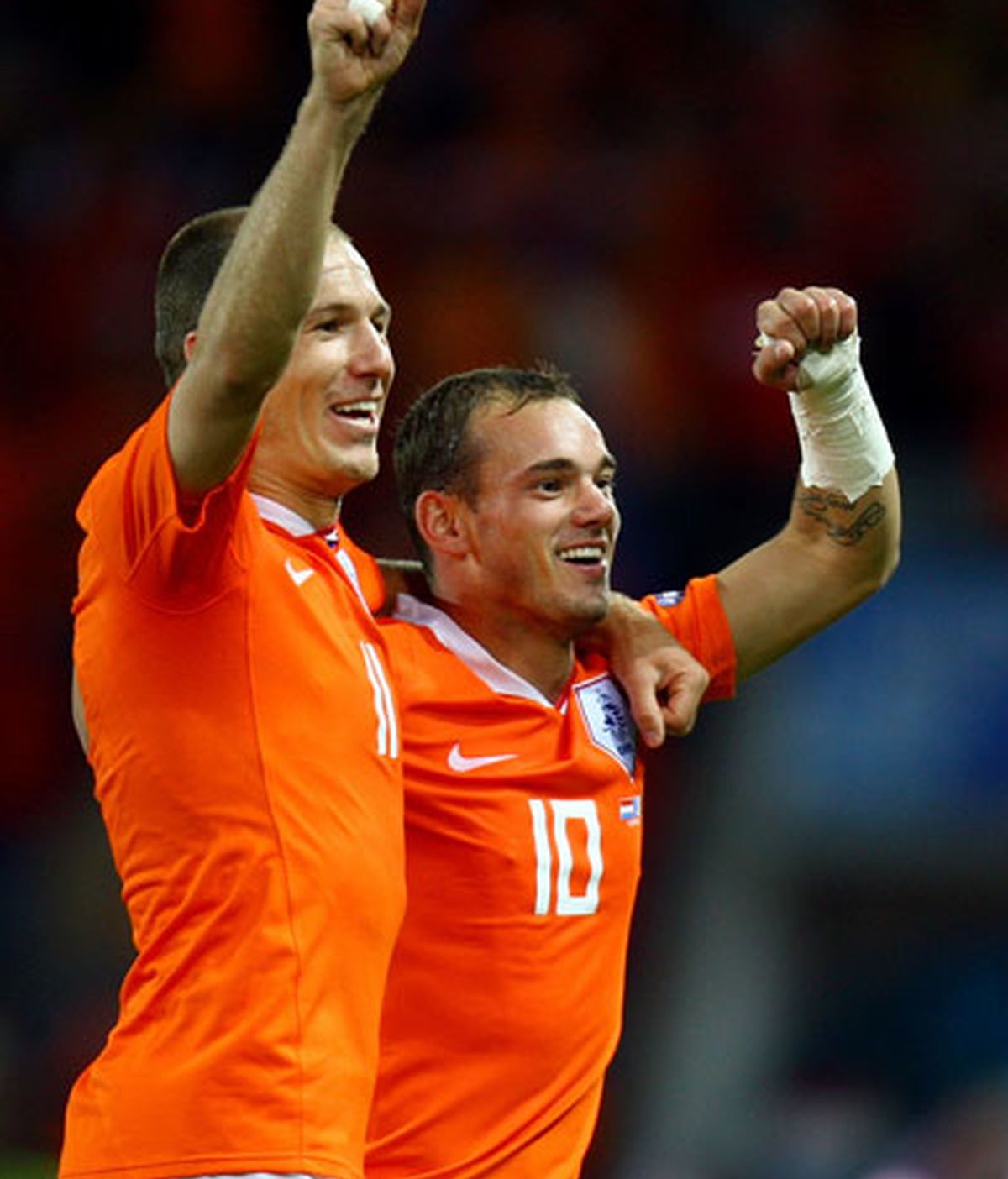 Robben y Sneijder son las grandes amenazas de España en la final del Mundial