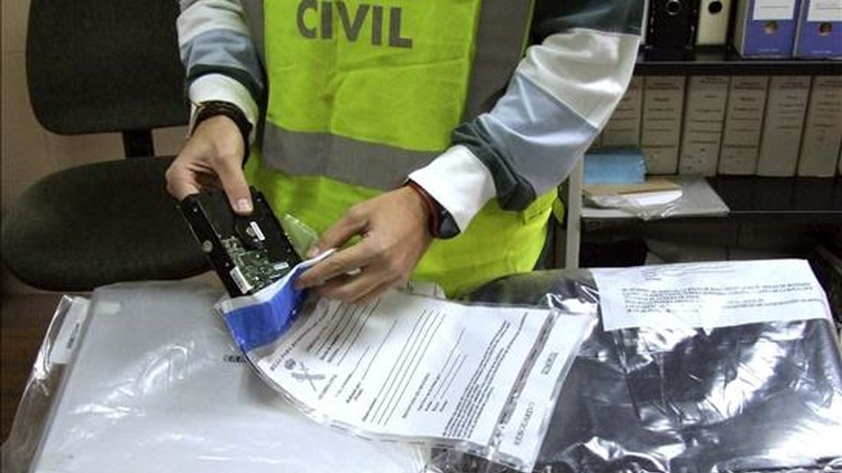 Cae una red de pornografía infantil en internet con la detención de 5 personas. EFE/Archivo Cae una red de pornografía infantil en internet con la detención de 5 personas. EFE/Archivo