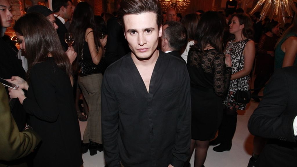 Roi Porto disfrutando de la noche YSL